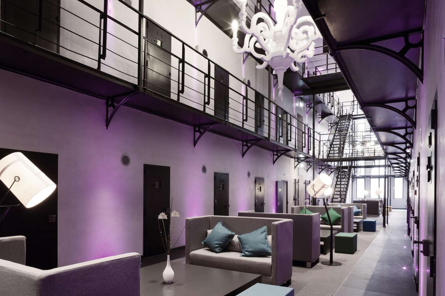 Zašto Nizozemci zatvaraju zatvore i što gradovi rade s onima koji su ispražnjeni