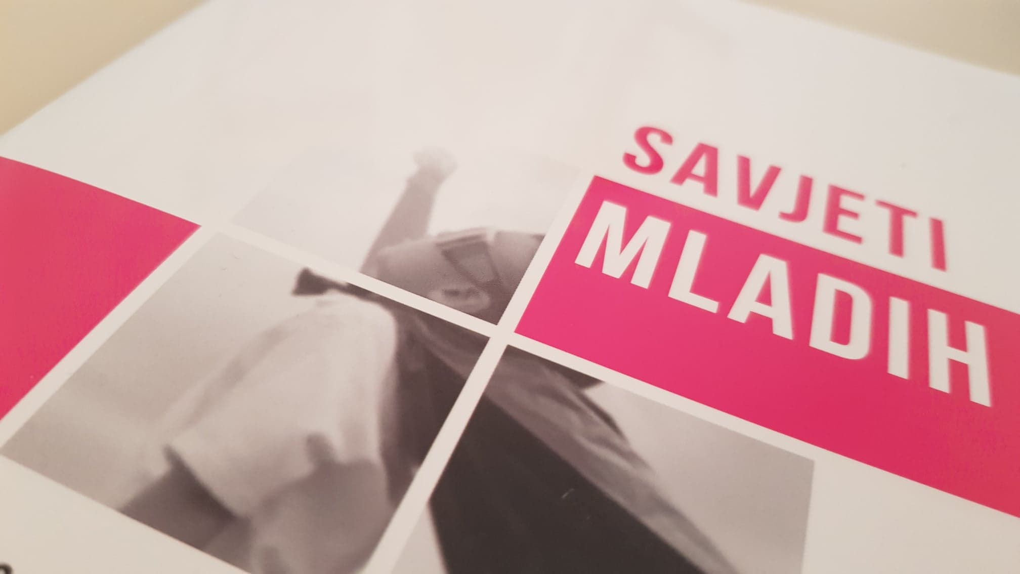 Kreiran priručnik o savjetima mladih – preuzmite pripremu za tisak!