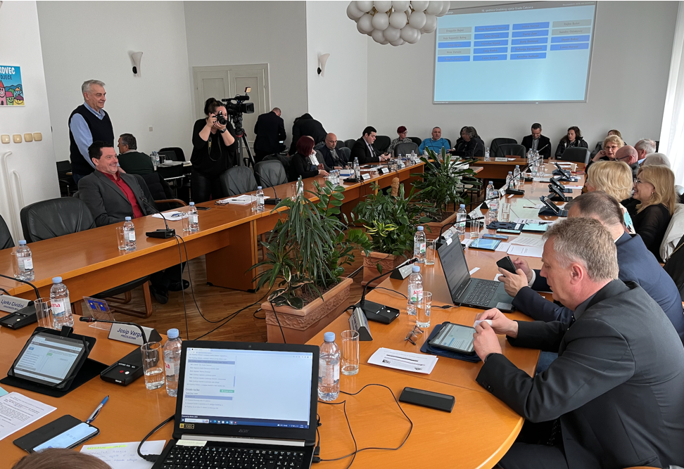 Platforma eGlasanje:  Kako su Koprivnica i Čakovec digitalizirali rad Gradskog vijeća