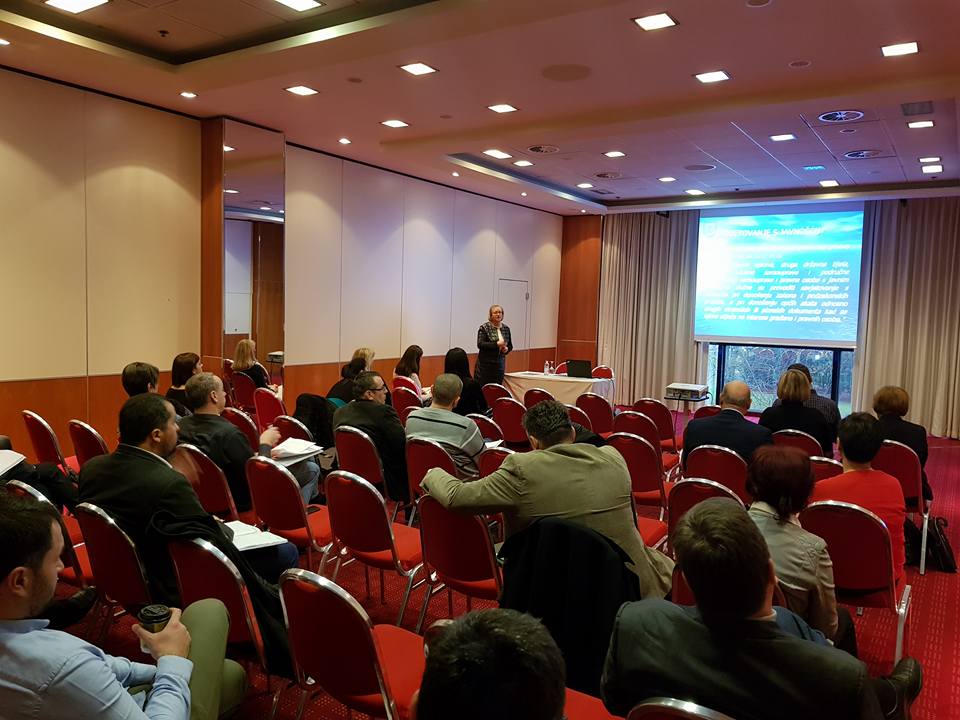 Održan seminar o usklađivanju statuta gradova s novim zakonom – prezentacija