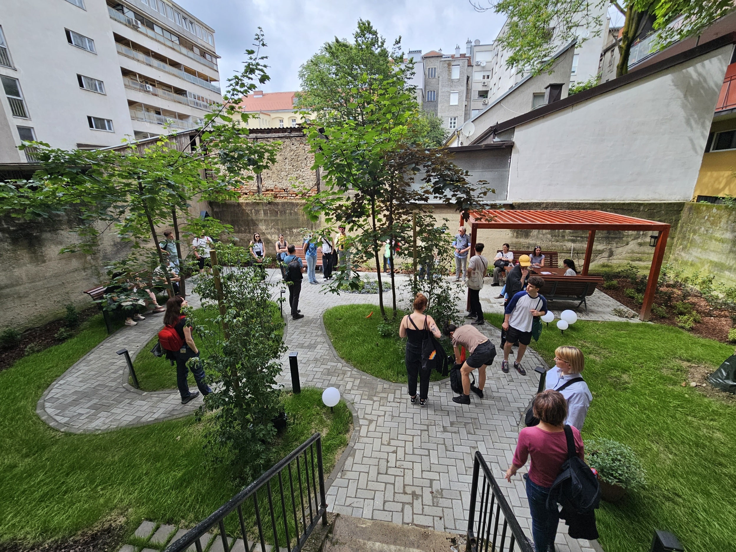 Udruga ugostila stručnjake i studente iz Mađarske na studijskom putovanju o urbanom ozelenjavanju